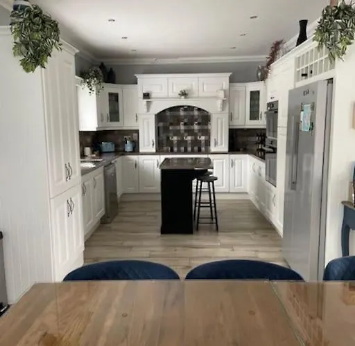 Greenane House Holiday home *