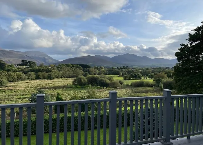 Holiday home Greenane House *